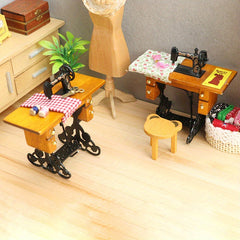 1:12 Scale Metal Sewing Machine for Dollhouses