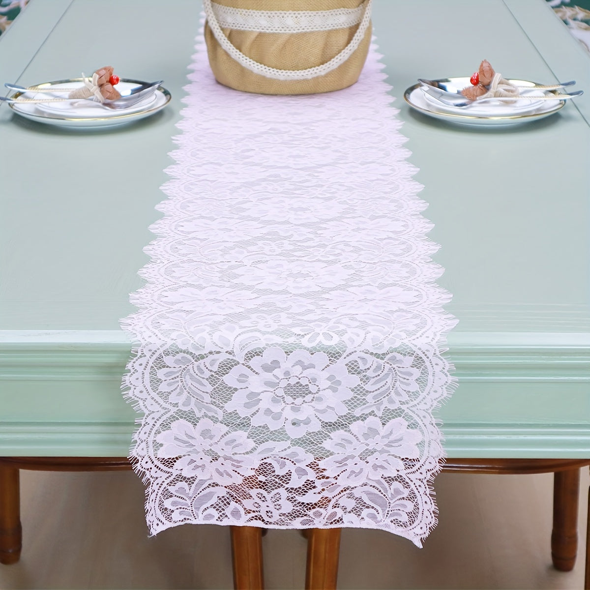 Lace Table Runner Polyester Flower Scalloped Edge Home Holiday Decoration