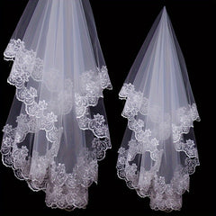 Vintage Lace Bridal Veil with Floral Lace for Brides