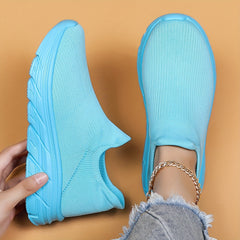 Mesh Slip On Breathable Flying Woven Shoes Soft Comfort Shock Absorption