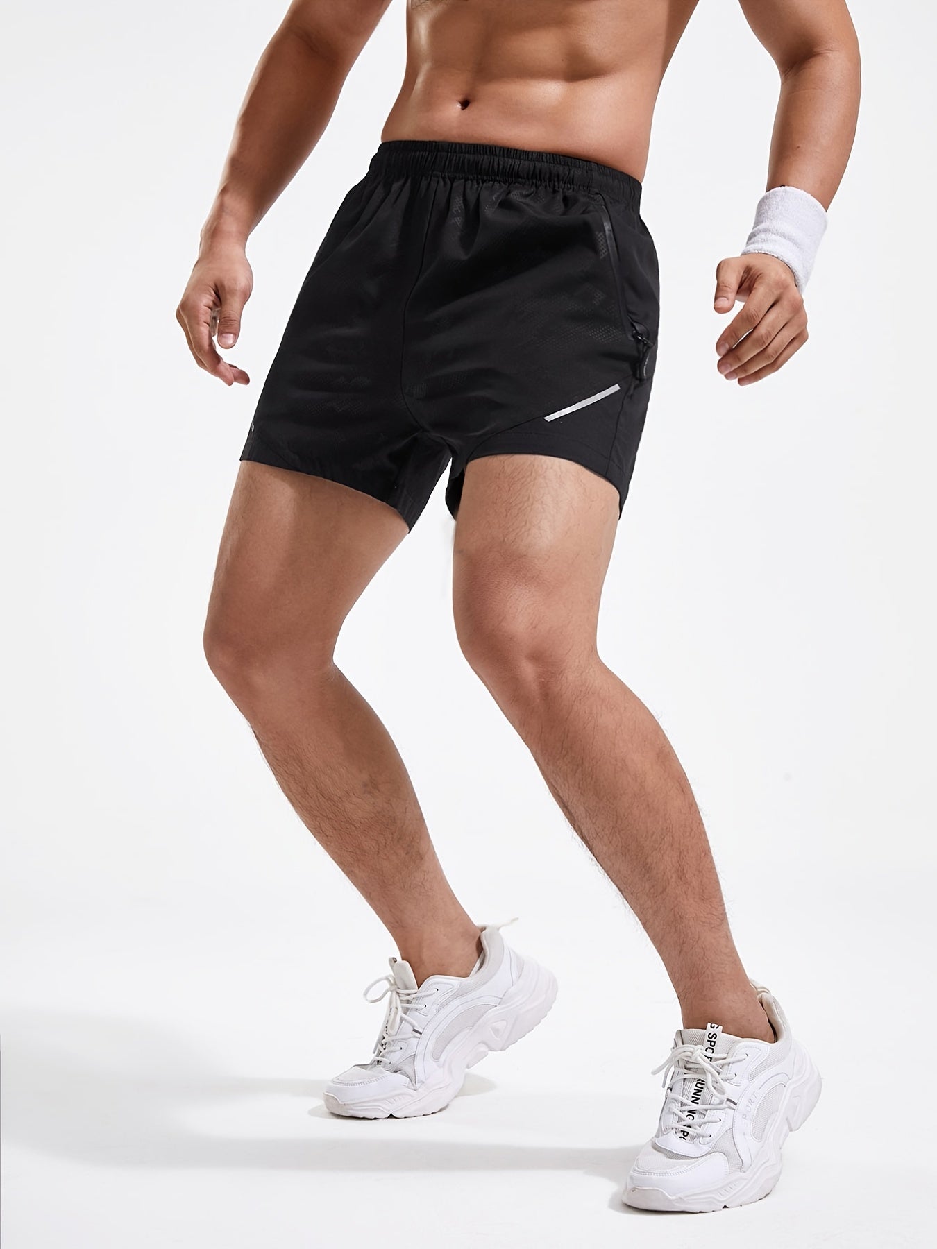 Men's Breathable Sports Shorts Lightweight Quick Drying Shorts