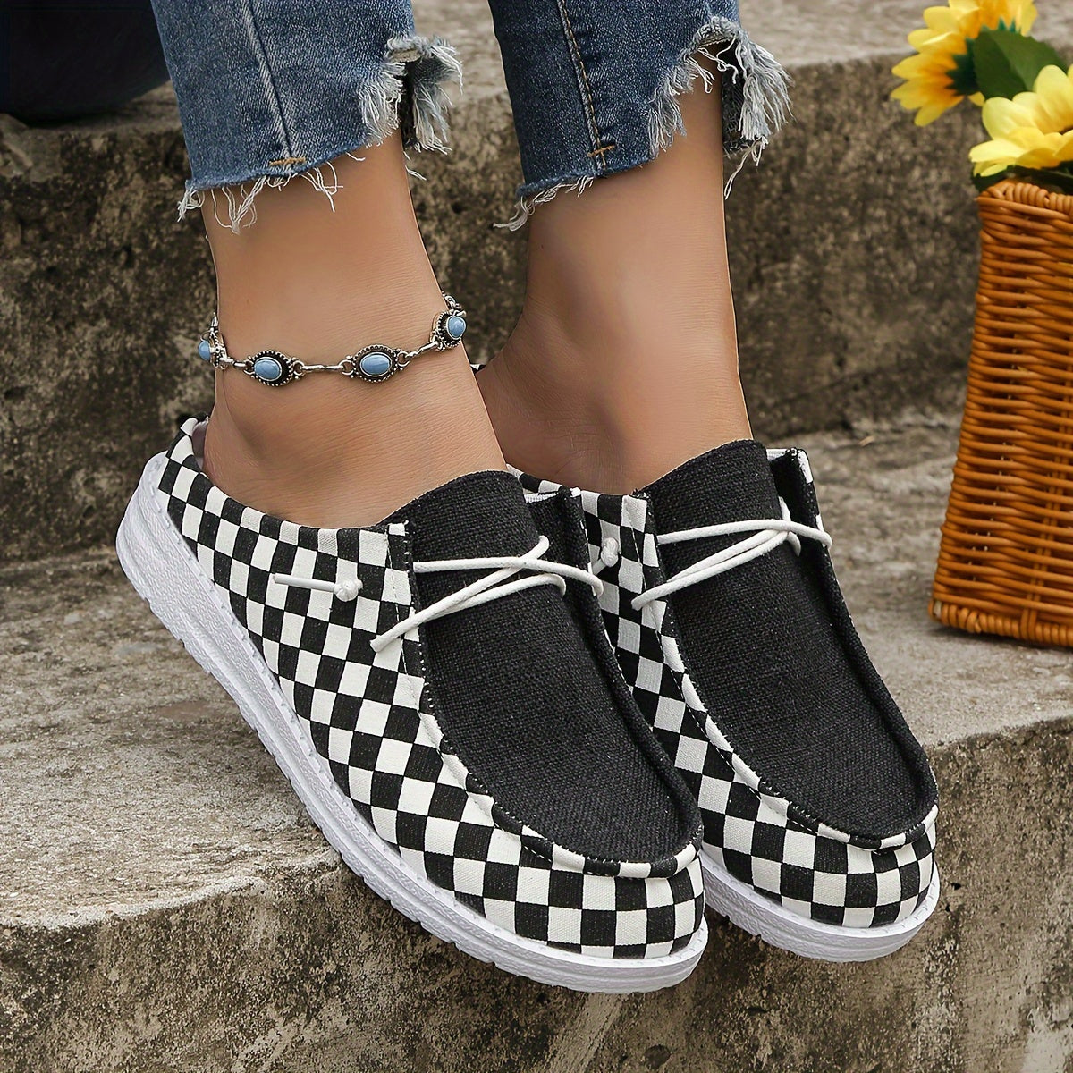Women's Plaid Walking Shoes Lightweight Low Top Sport Flat Shoes