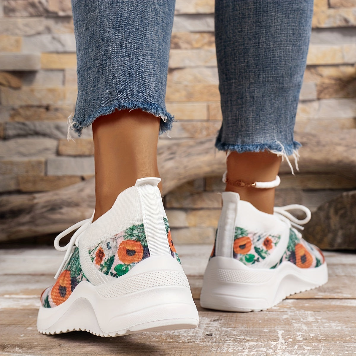 Floral Print Lace-Up Sneakers Lightweight Soft Shoes