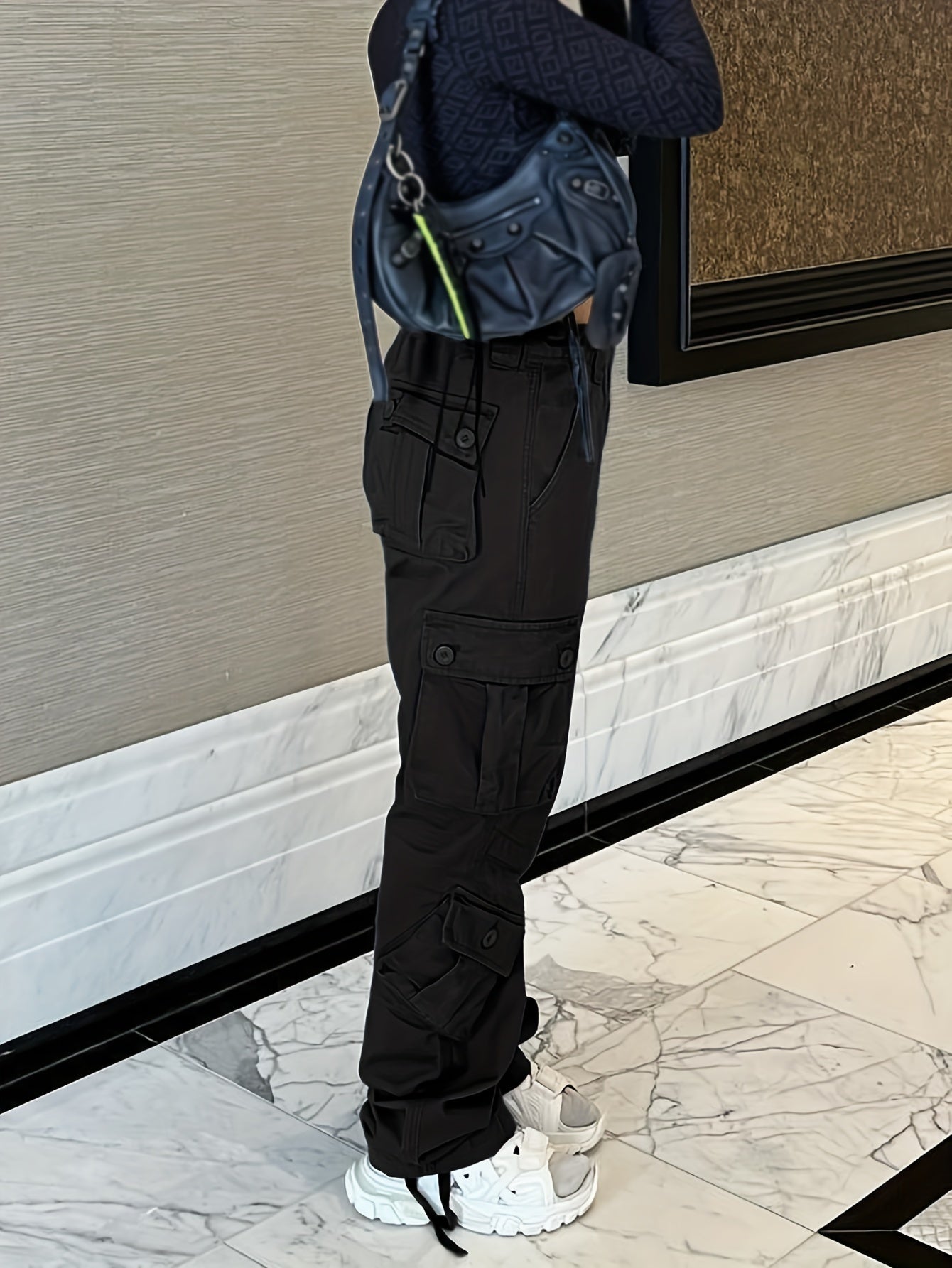 Mid Rise Cargo Pants Loose Straight Leg Cargo Style Jeans