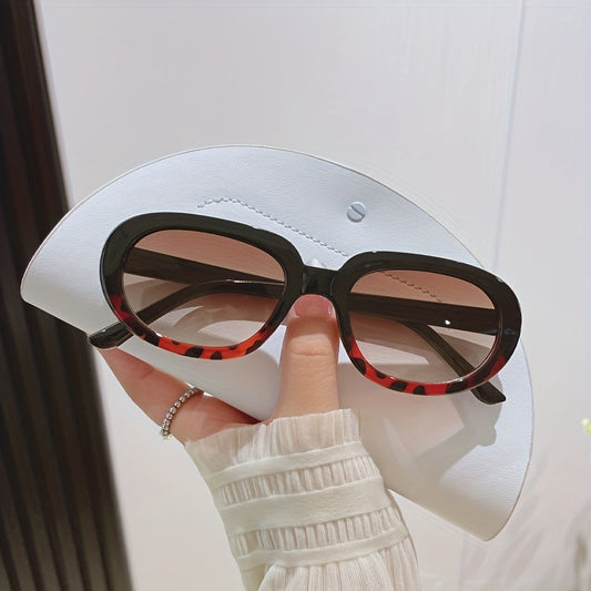 Vintage 90s Oval Sunglasses Women Unisex Tiny Narrow Tinted Glasses