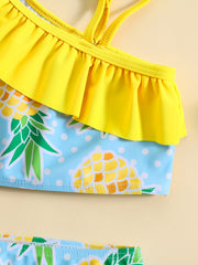 2pcs Girls Ruffled Trim Cami Top & Pineapple Shorts Bikini Set