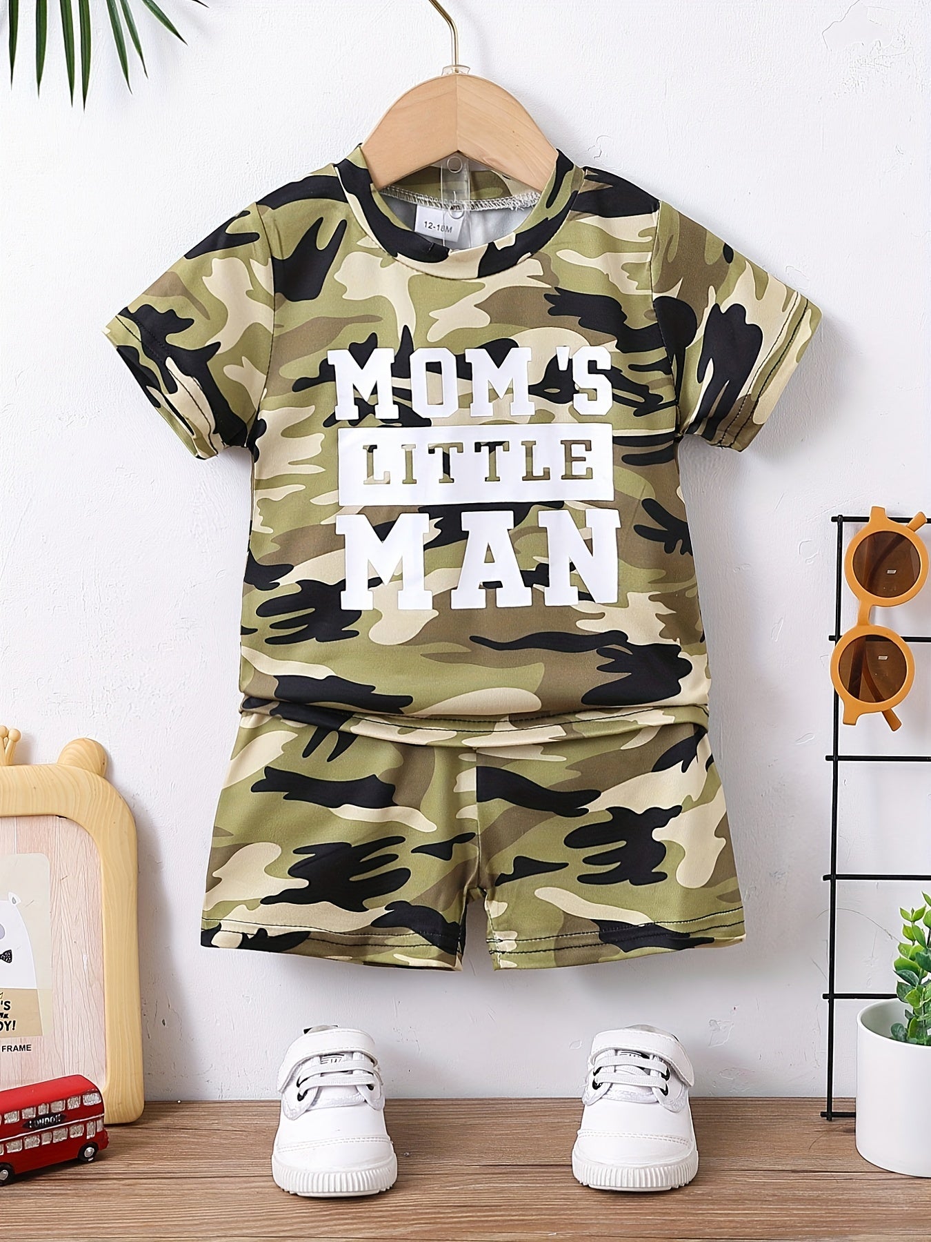 2pcs 'Mama's Little Man' Camo T-shirt & Shorts Set for Baby Boys
