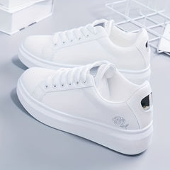 Floral Embroidered Skate Shoes Low Top Lace Up Breathable Platform Casual Shoes