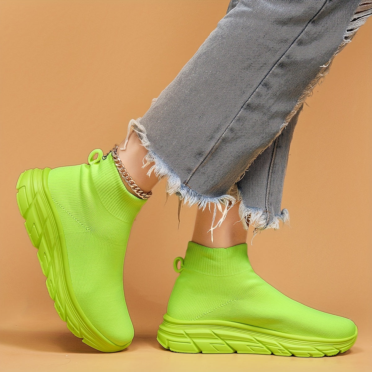 Breathable Slip-On Mesh Running Shoes Soft Comfortable Heighten Sneakers