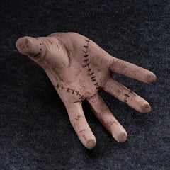 Resin Worker Yard Decoration - Palm Broken Off
