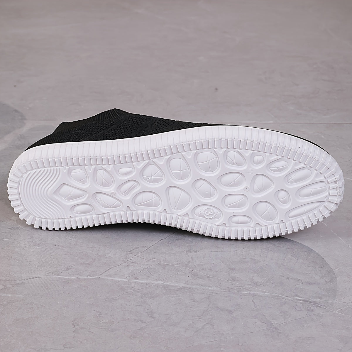 Women's Mesh Breathable Sneakers Lace-Up Flat Skate Shoes
