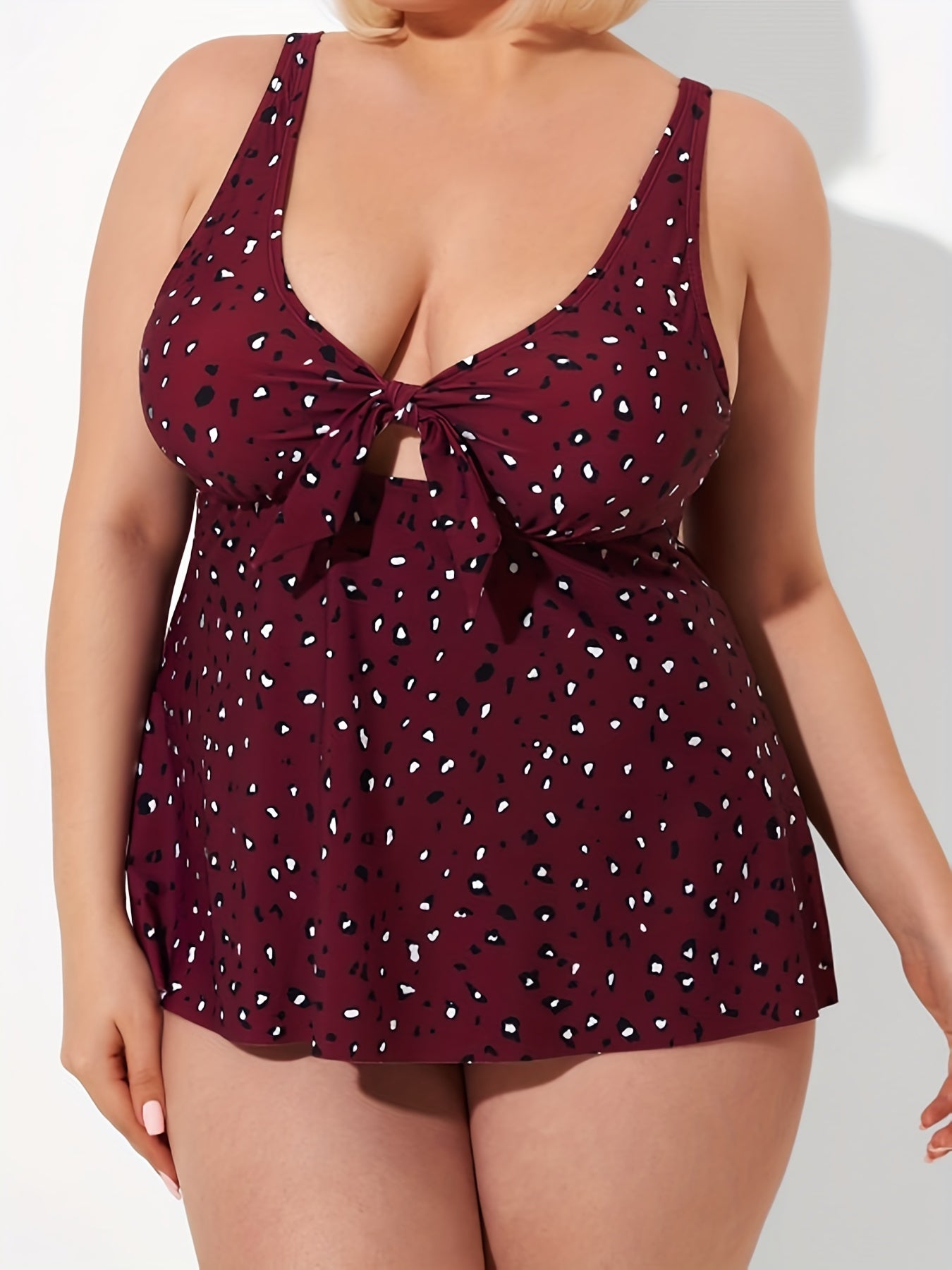 Graphic Print Knot Cut Out Swimsuit Set