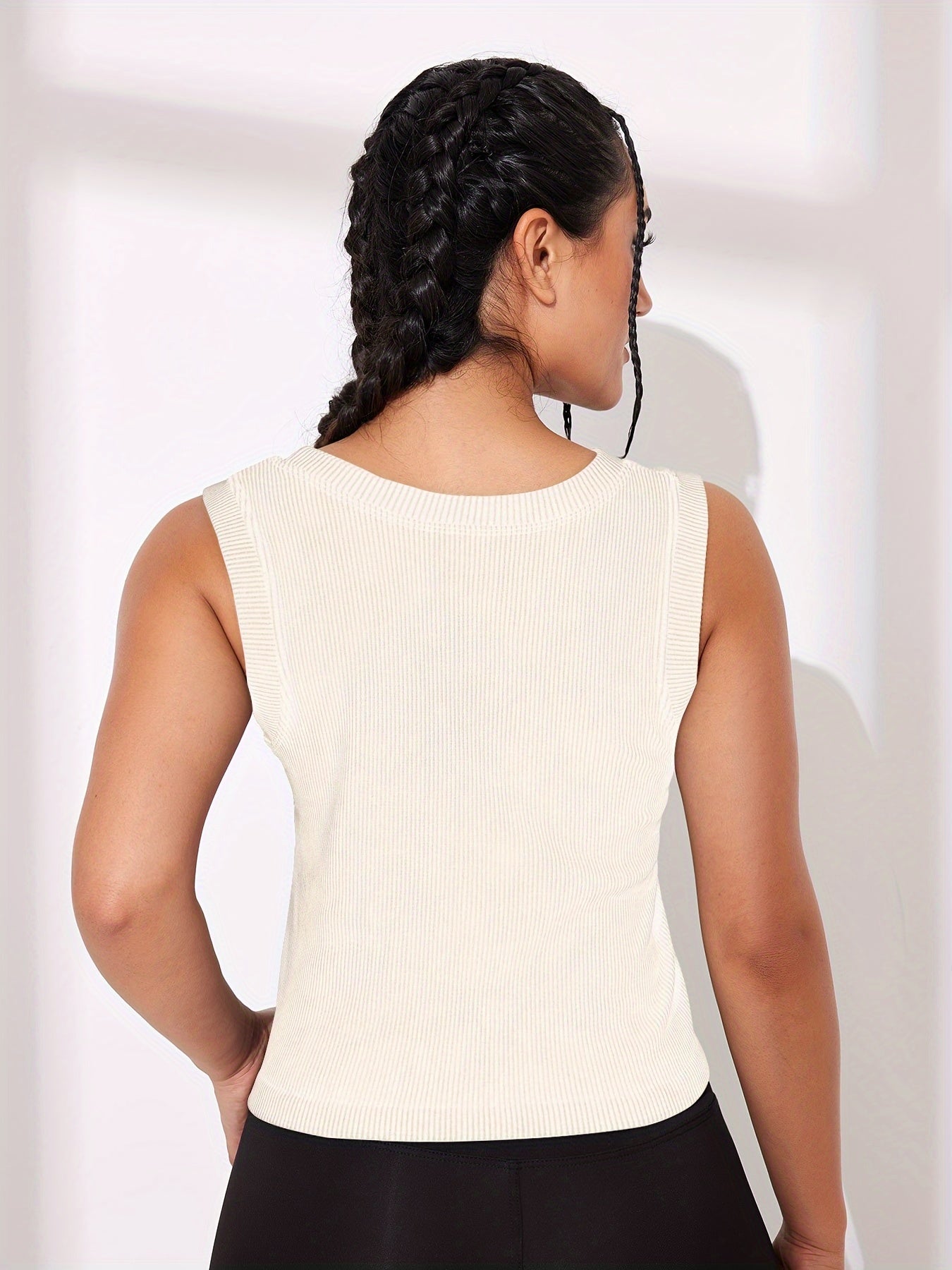 Ribbed Sleeveless Basic Top Round Neck Slim Fit Tank Top