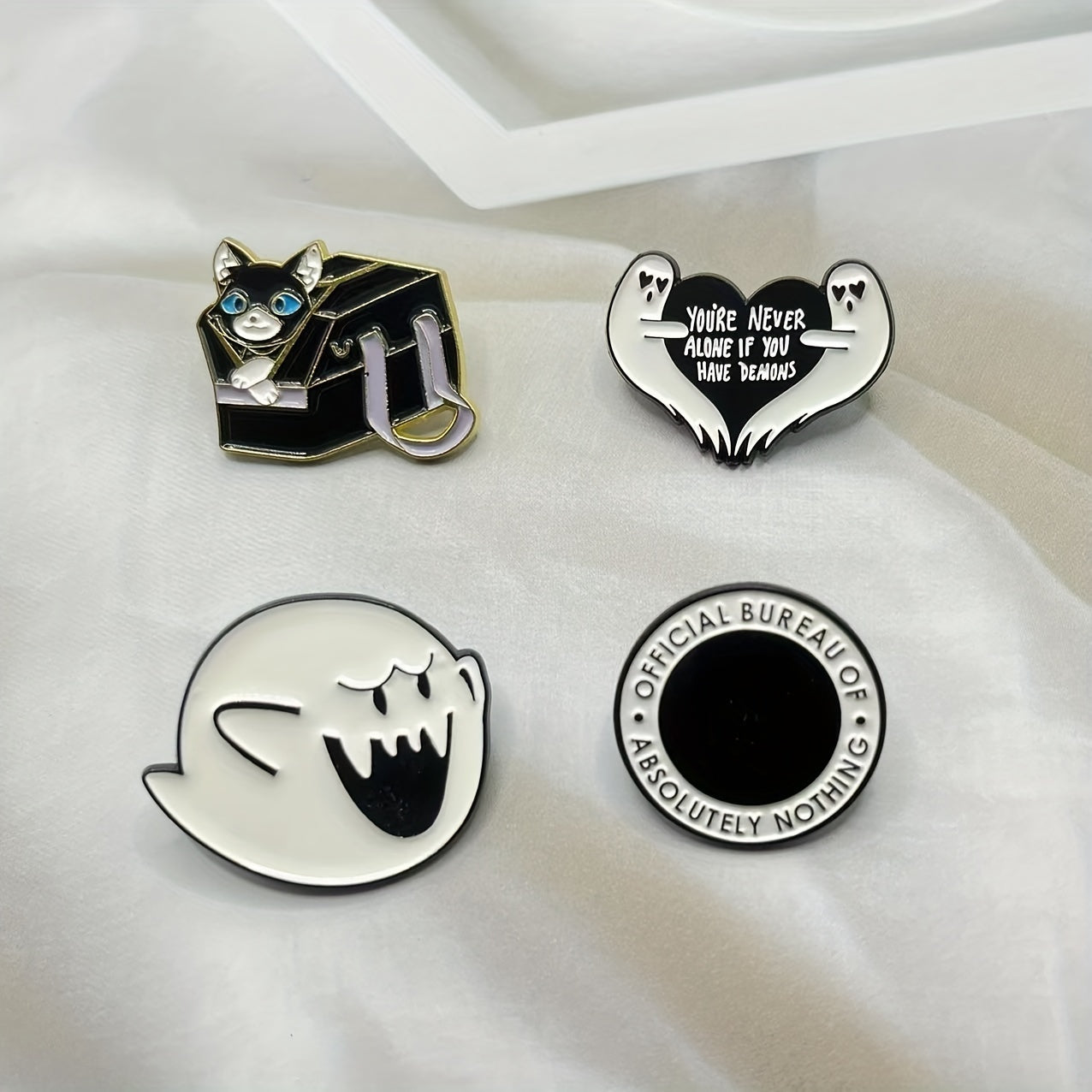 Halloween Cartoon Love Ghost Smiley Face Cat Bag Brooch