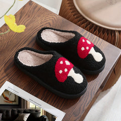 Mushroom Pattern Slip-On Plush Slippers