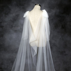 Long Wedding Veil with Bow Shoulder Accessory