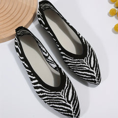 Women's Colorblock Flying Woven Shoes Point Toe Non slip Low Soft Shoes