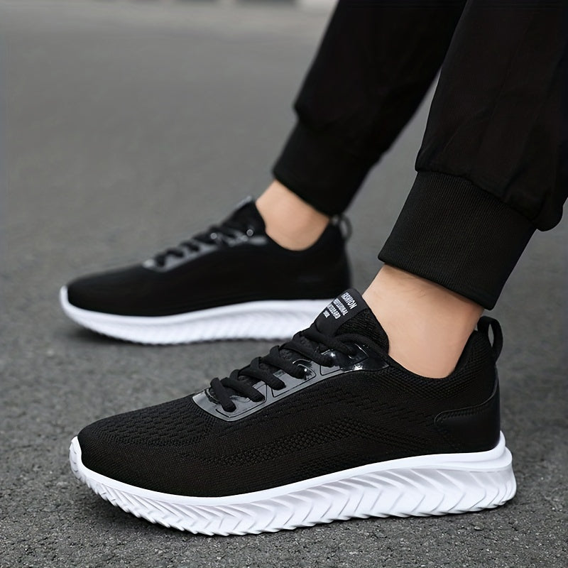 Men's Lightweight Knitted Sneakers for Running in Spring and Summer