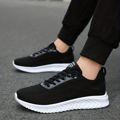 Men's Lightweight Knitted Sneakers for Running in Spring and Summer