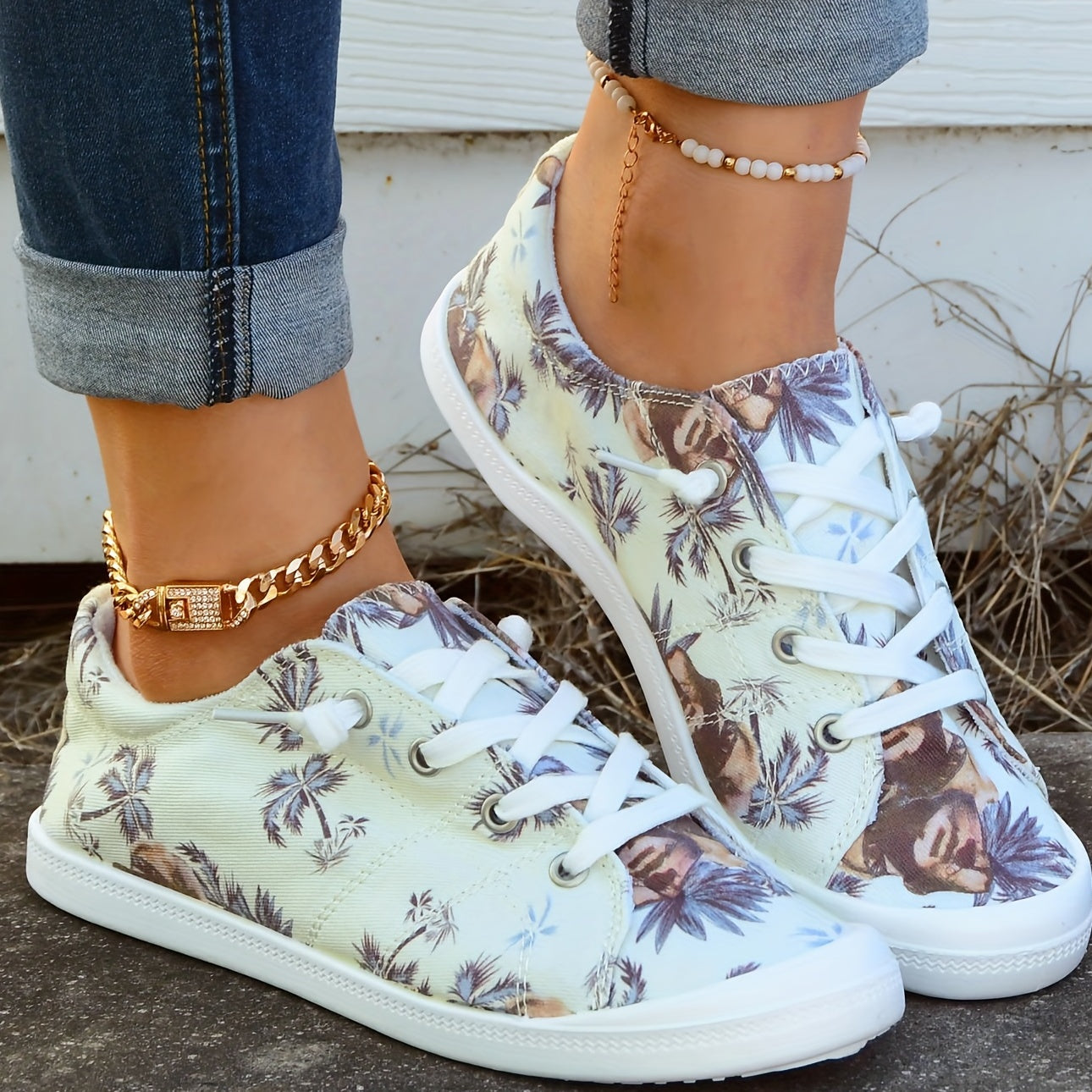 Coconut Tree Print Canvas Shoes Low Top Lace Up Round Toe Casual Shoes