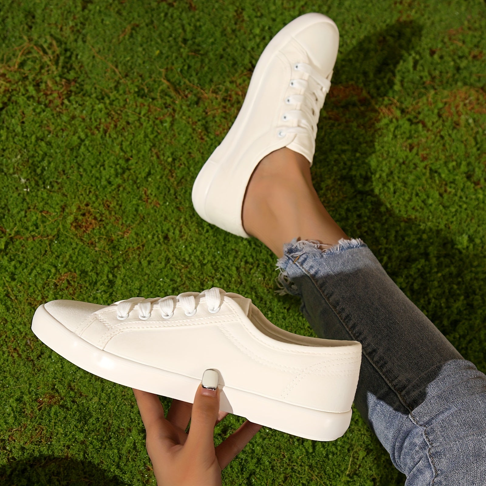 Women's Canvas Lace Up Sneakers Lightweight Low Top Shoes