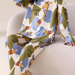 Giraffe Print Pajama Set Long Sleeve Crew Neck Top & Lounge Pants