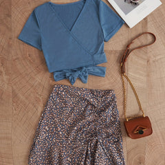 Surplice Neck T-shirt & Leopard Print Skirt Set