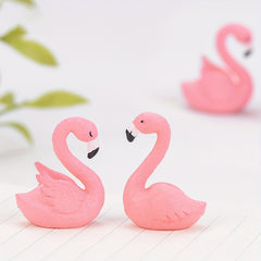 2pcs Flamingo Statues for Tropical Outdoor Decor