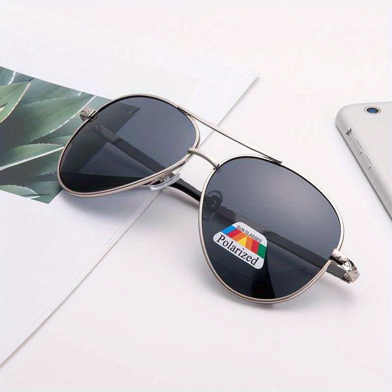 Men's Polarized Sunglasses Unisex Decorative Sunglasses with Case