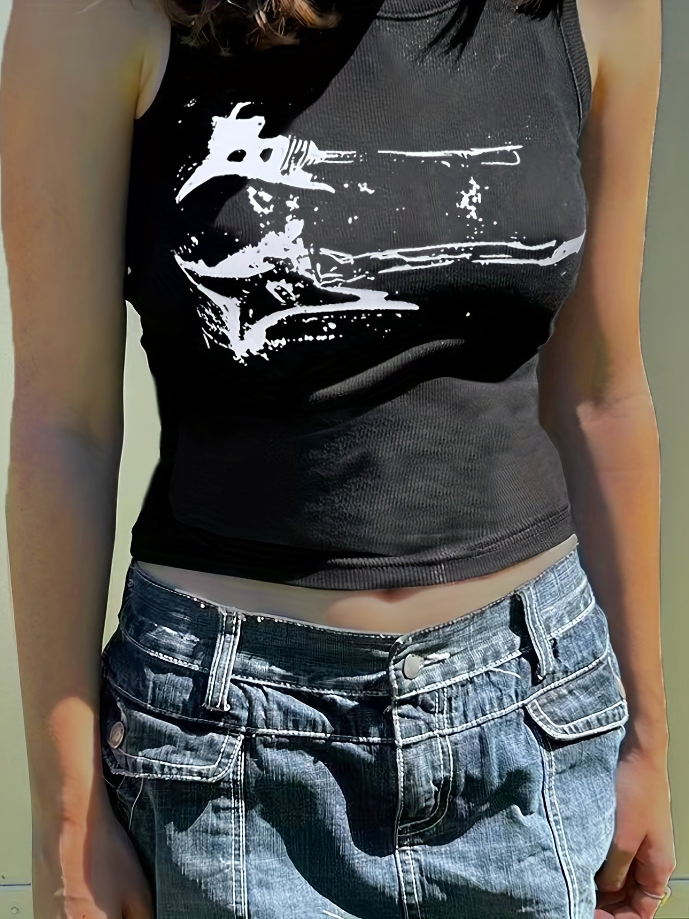 Y2k Graffiti Print Crop Tank Top Sleeveless Crew Neck Summer Women's Clothing
