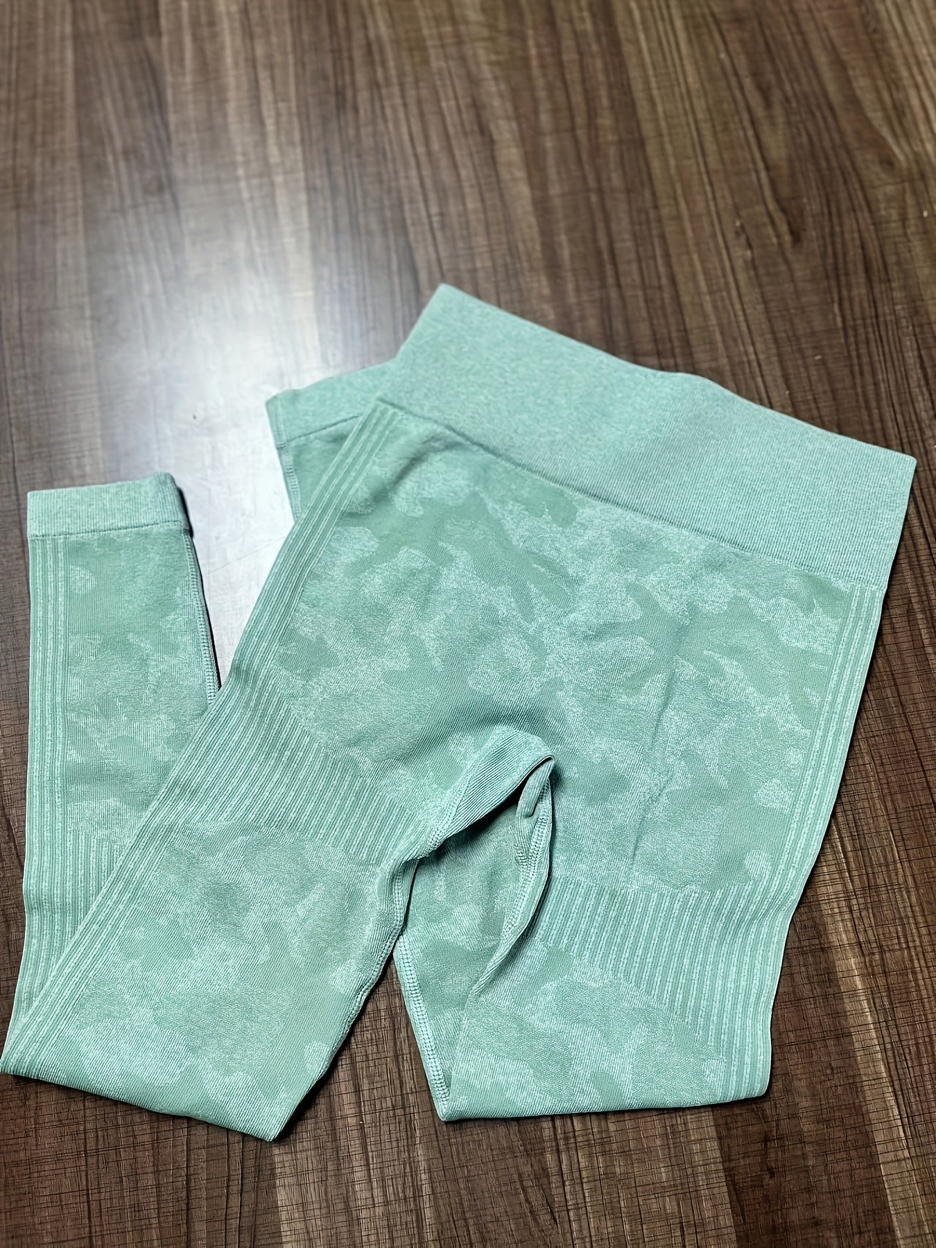 Camouflage Moisture Wicking Yoga Tight Pants for Women
