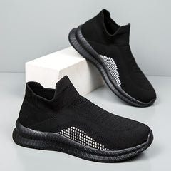 Men's Lightweight Slip On Casual Shoes Outdoor Non slip Soft Sole