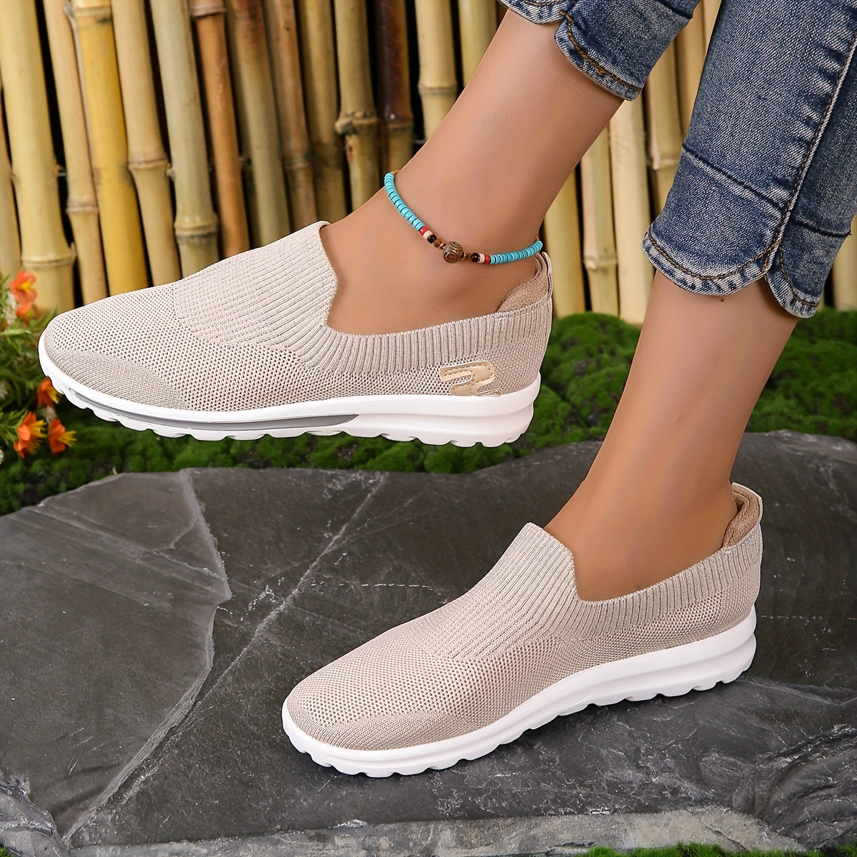 Women's Breathable Slip On Flat Shoes Lightweight Low Top Sneakers