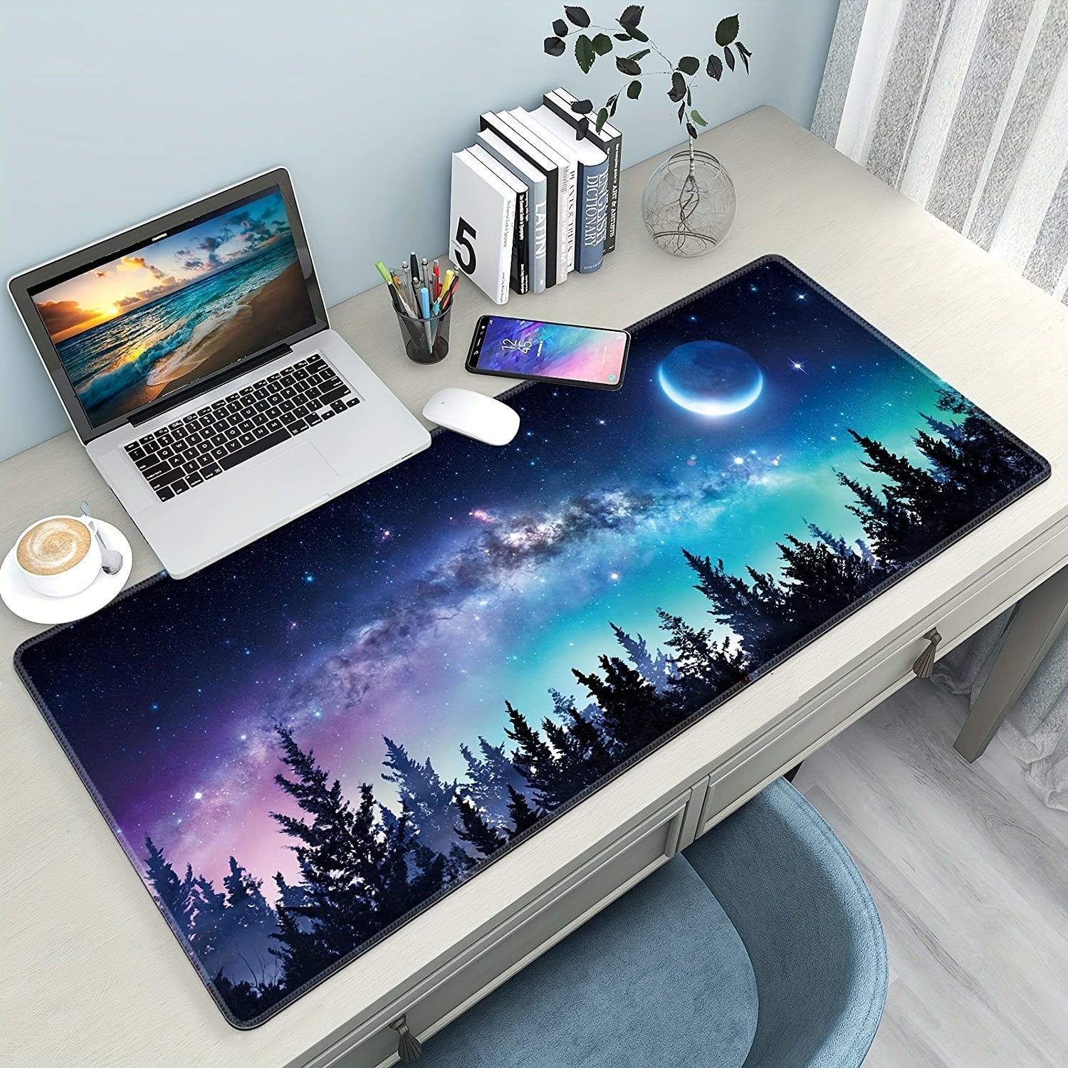 Large Desk Mat Extended Gaming Mouse Pad Non Slip Base Stitched Eges 70X30CM