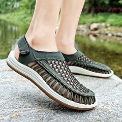 Men's Mesh Knitted Closed Toe Sandals Durable Non Slip Outdoor Sandals