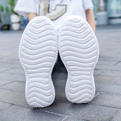 Men's Lightweight Slip On Casual Shoes For Traveling Jogging