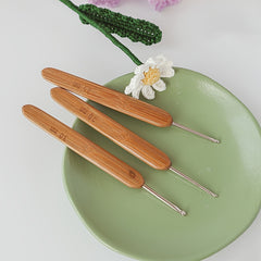 10pcs Carbonized Bamboo Handle Crochet Knitting Tools Set