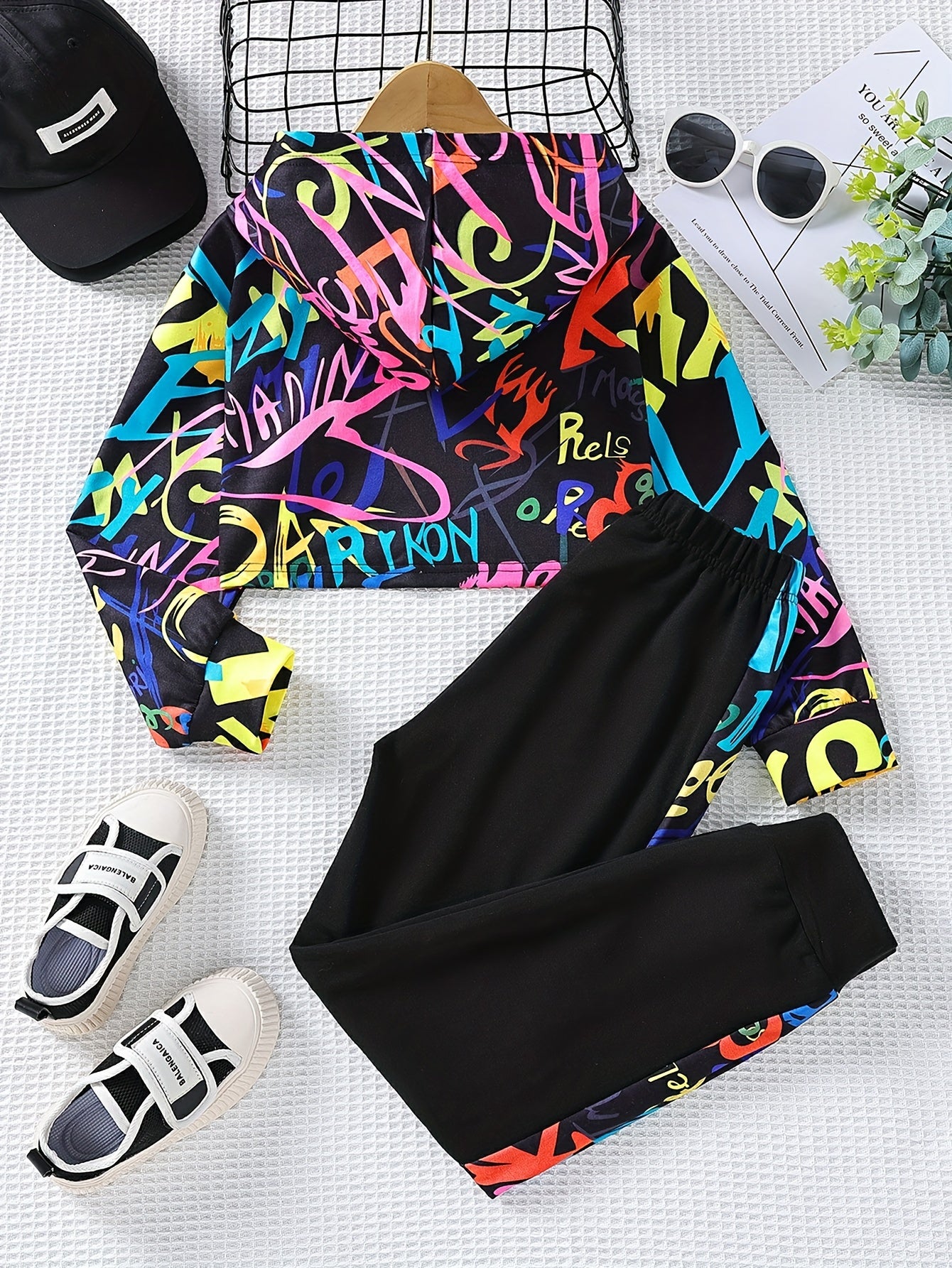 Girls Crop Hoodie & Sweatpants Set Allover Print Top Casual Outfits
