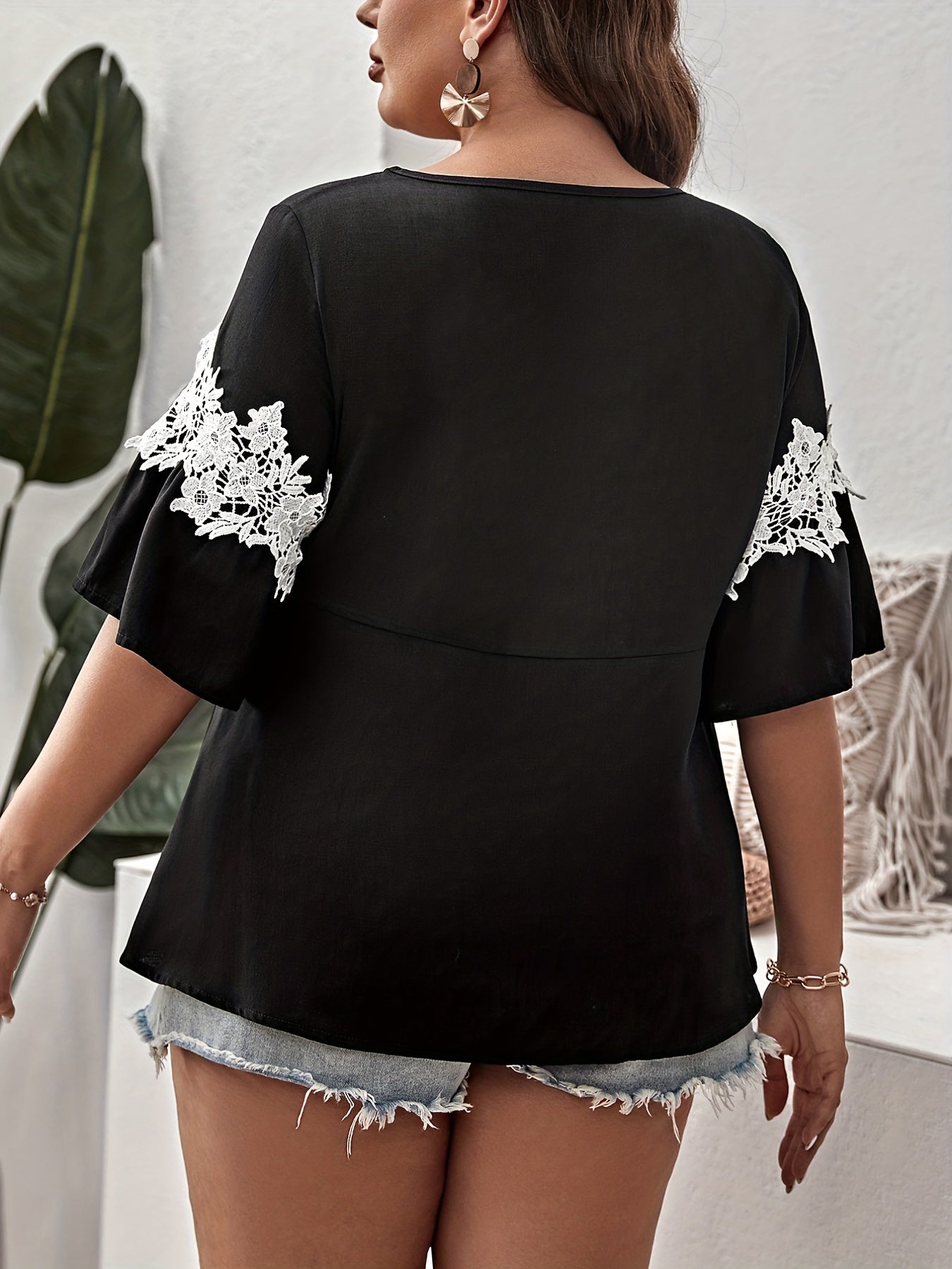 Lace Half Sleeve Peplum Blouse
