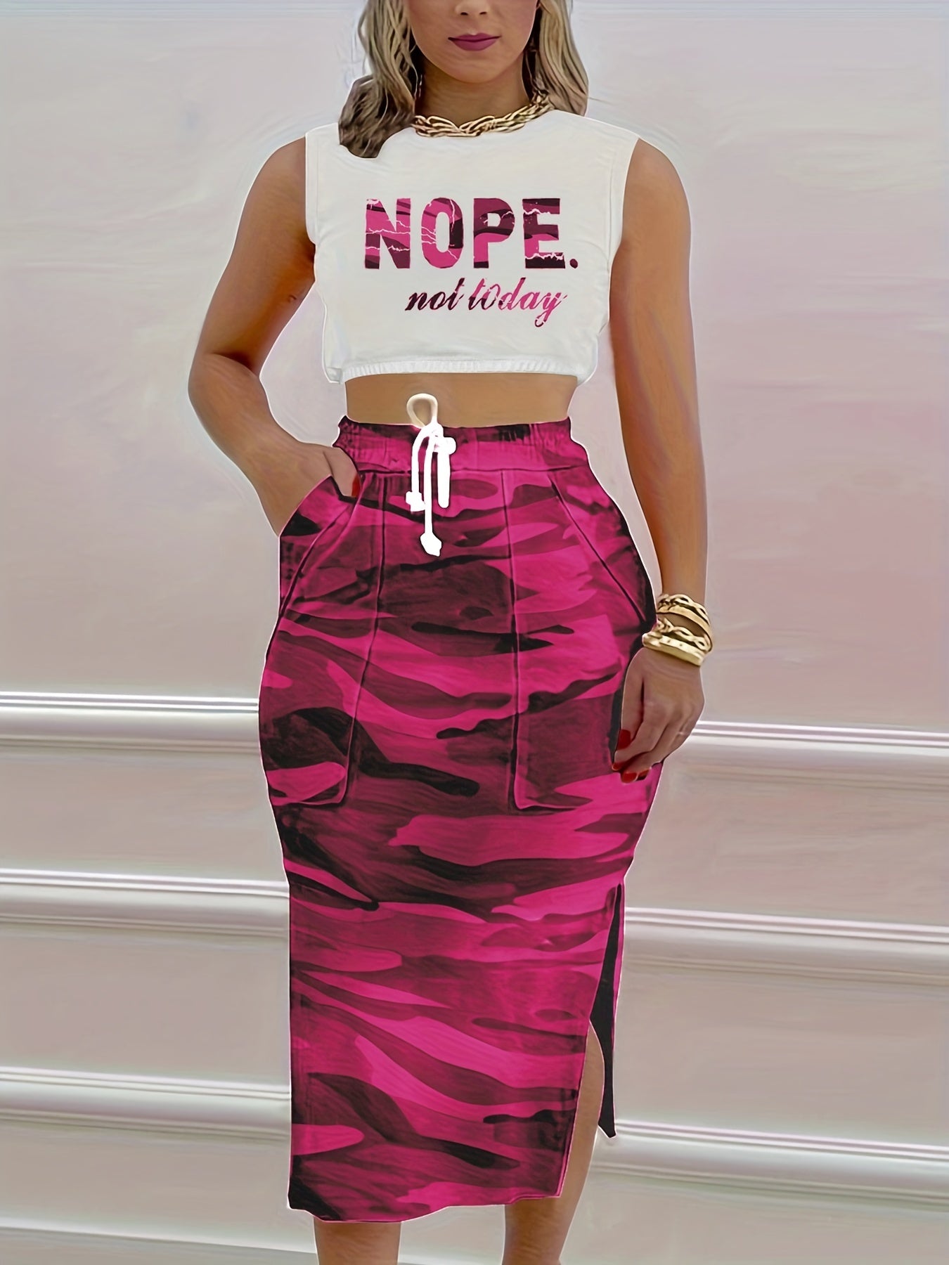 Casual Two piece Set Letter Print Top & Camo Split Skirt