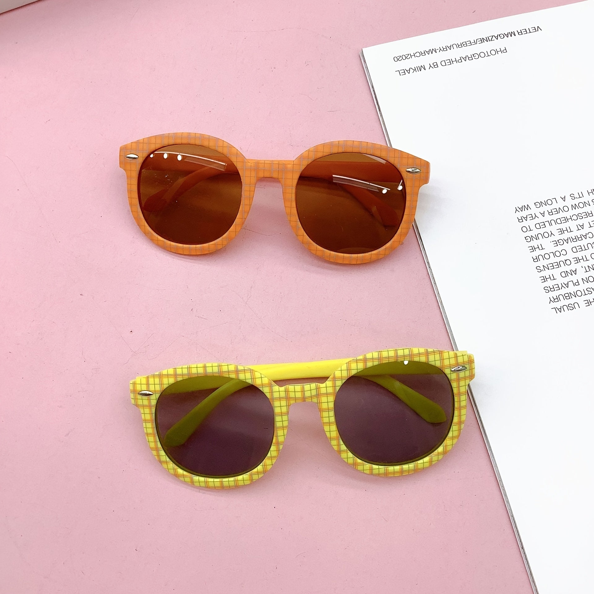 Kids Plaid Round Frame UV Sunglasses