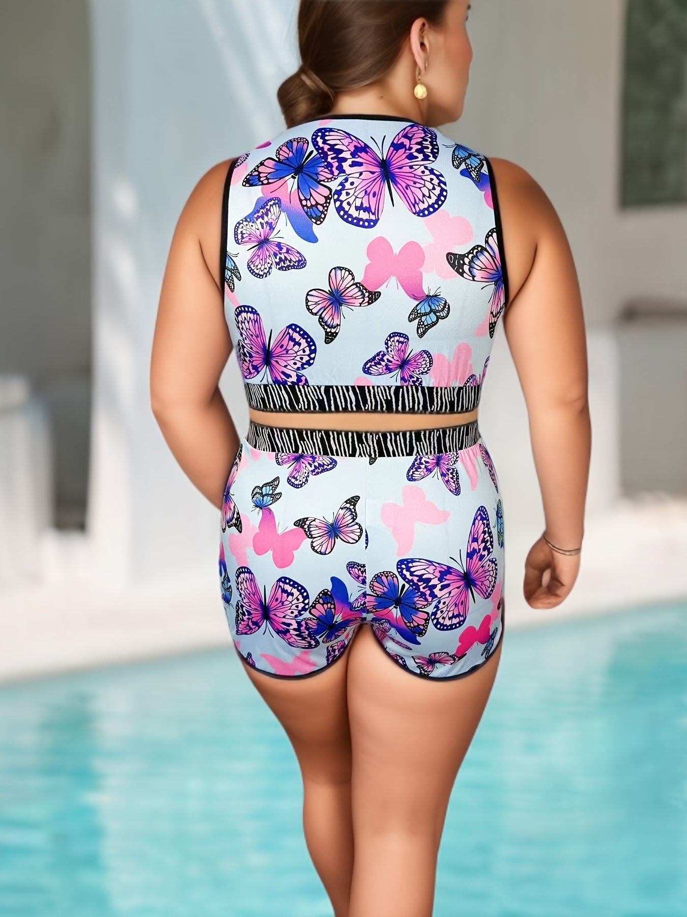 Butterfly Print Crop Tank Top & Shorts Yoga Outfit Set