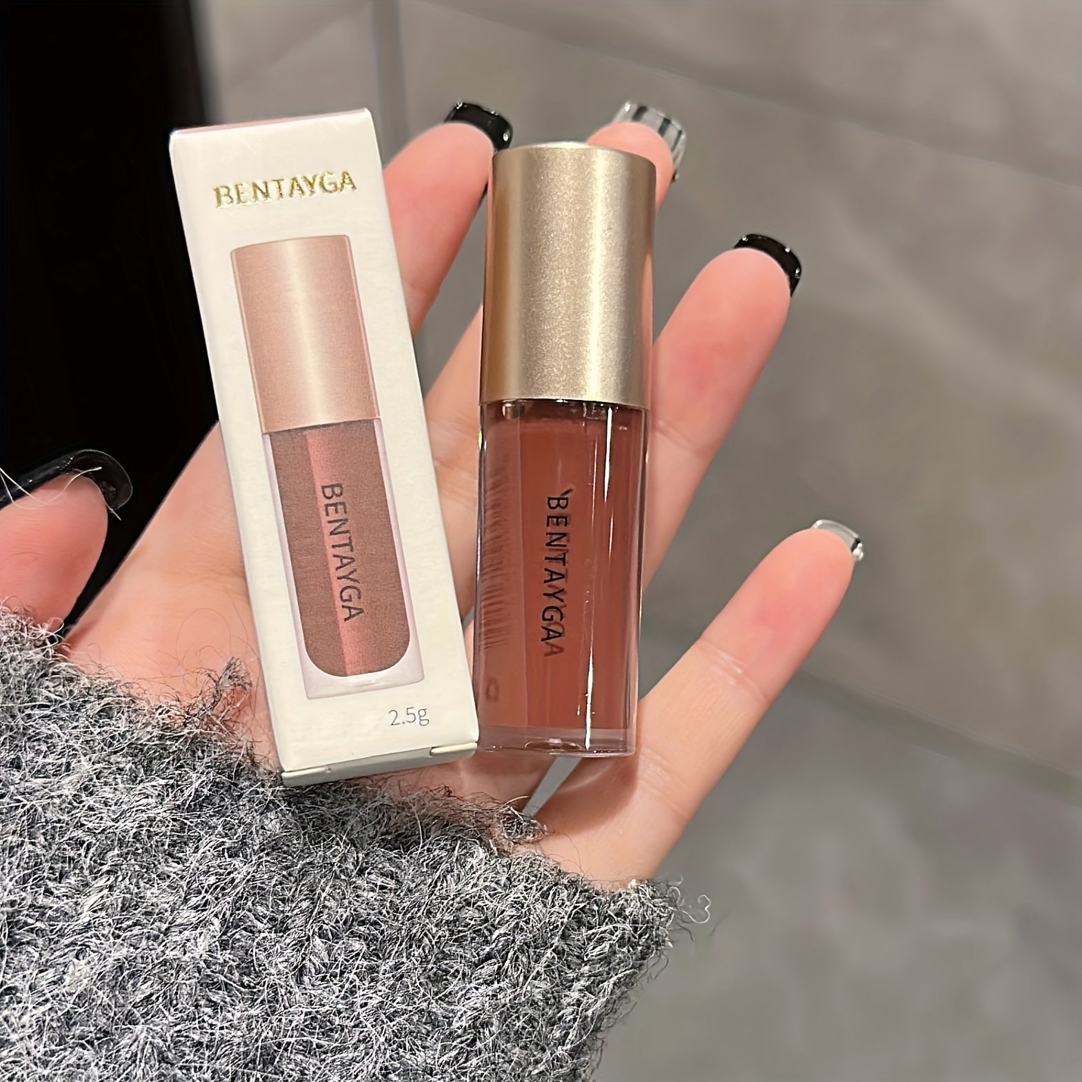 Water Light Lip Glaze Long Lasting Brightening Lip Gloss