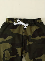 2pcs Baby Boys The Girls Just Love Me T shirt & Camouflage Pants Set