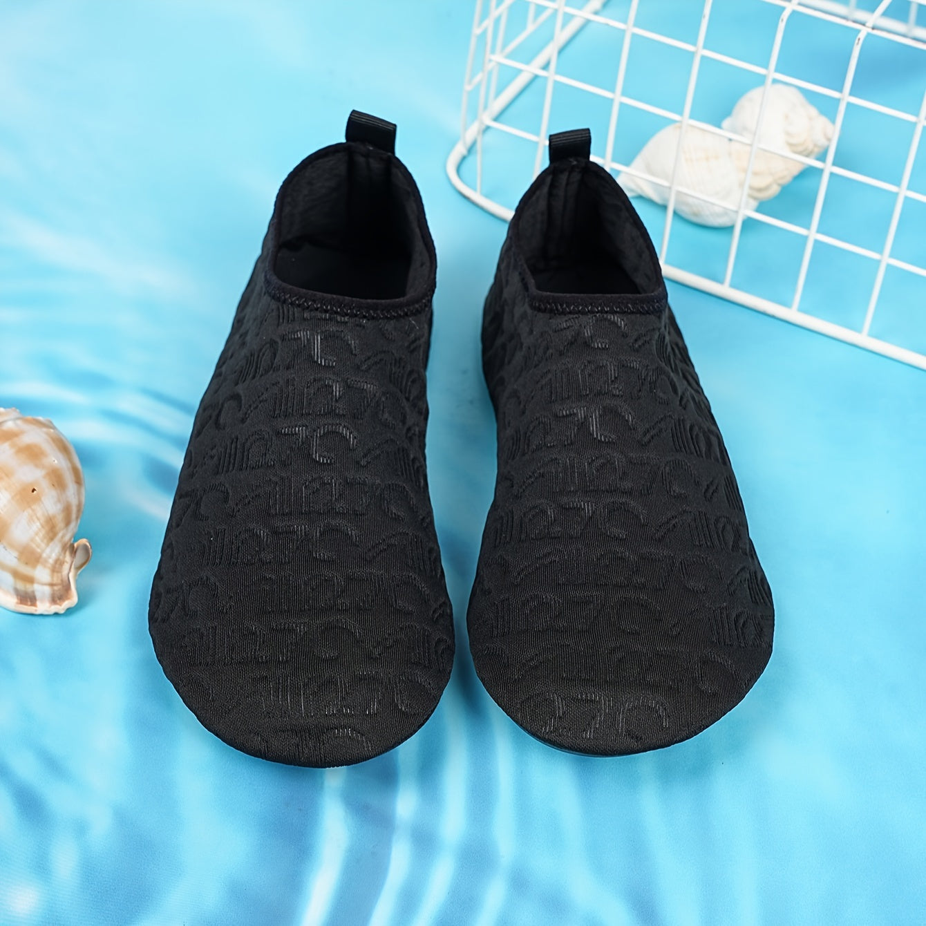 Women's Flower Embossed Water Socks Lightweight Beach Shoes