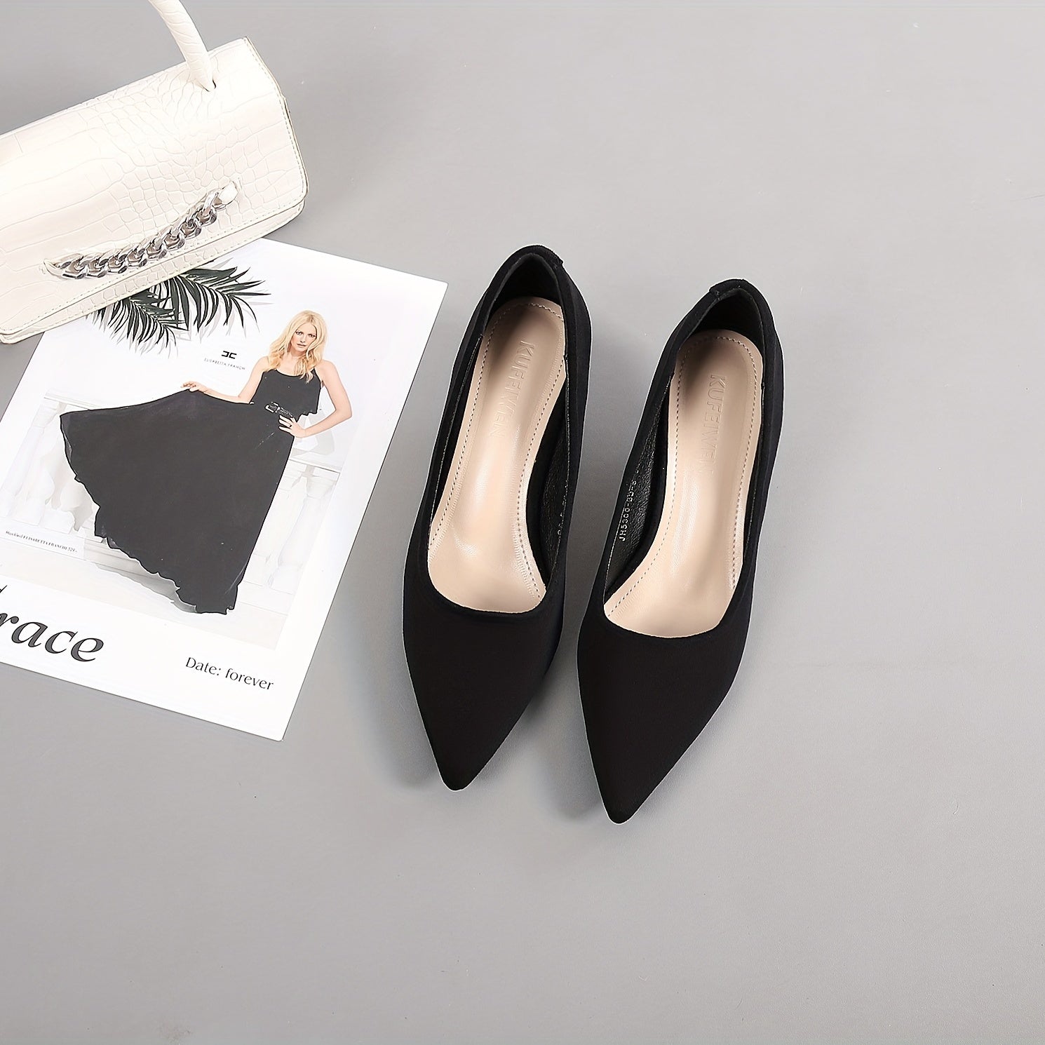 Women's Solid Kitten Heels Point Toe Low Heel Pumps