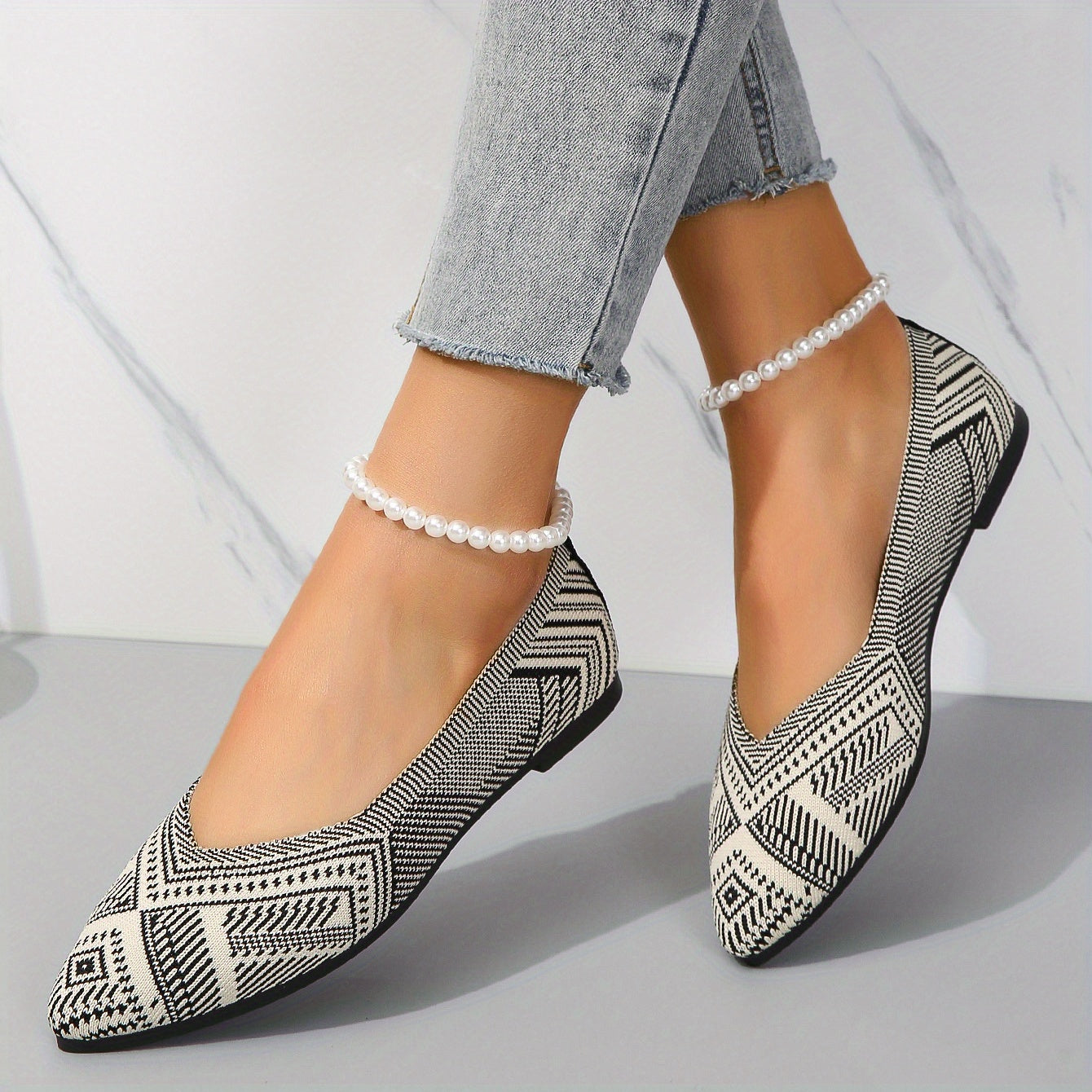 Women's Knit Pointed Toe Flats Soft Sole Slip On Walking Shoes