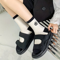 4 Pairs Floral Pattern Comfy Mid Tube Women's Socks