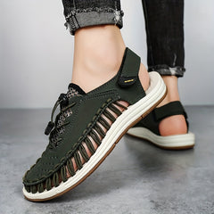 Men's Lightweight Closed Toe Sandals Outdoor Water Shoes