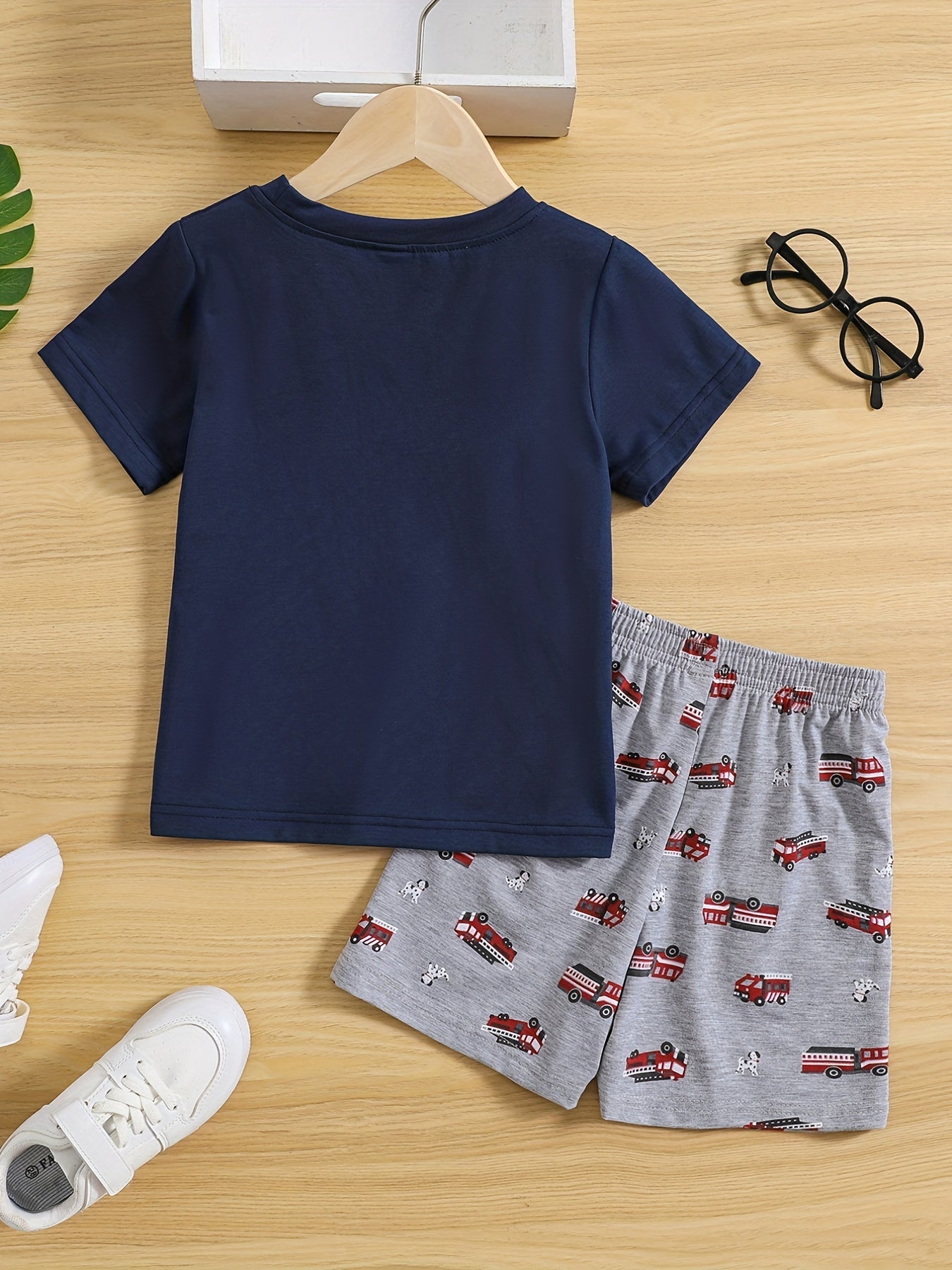 Boys Fire Truck Print T shirt & Shorts Set